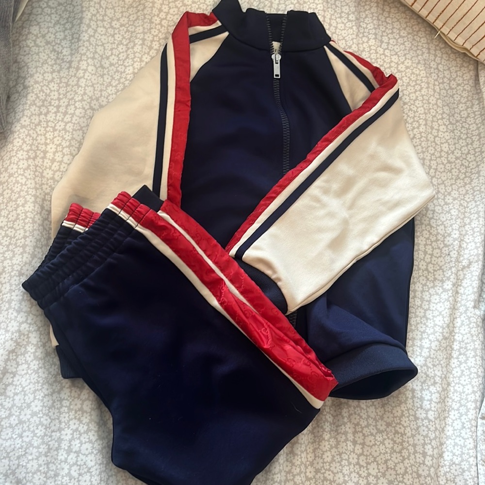 Like new kids gucci track suit